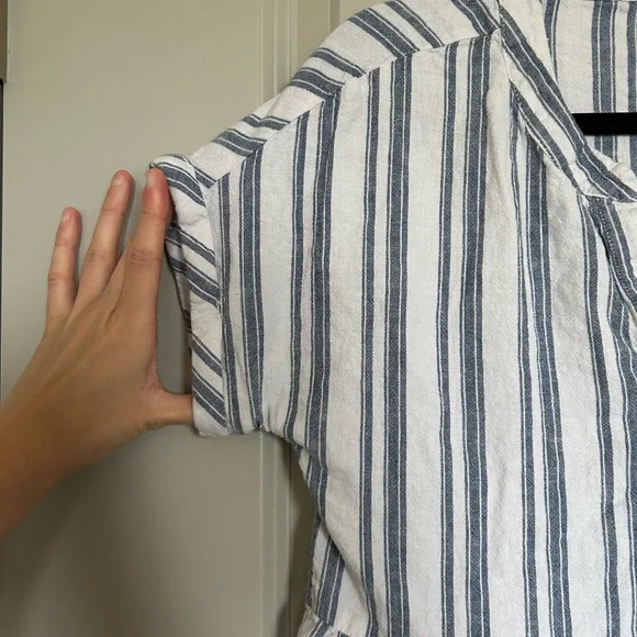 Southern Tide White and Blue Ruffled Sundress - Picture 3 of 4